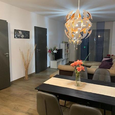 Ive'S Golden Gardenia Seaside Apartment Dziwnow Bagian luar foto