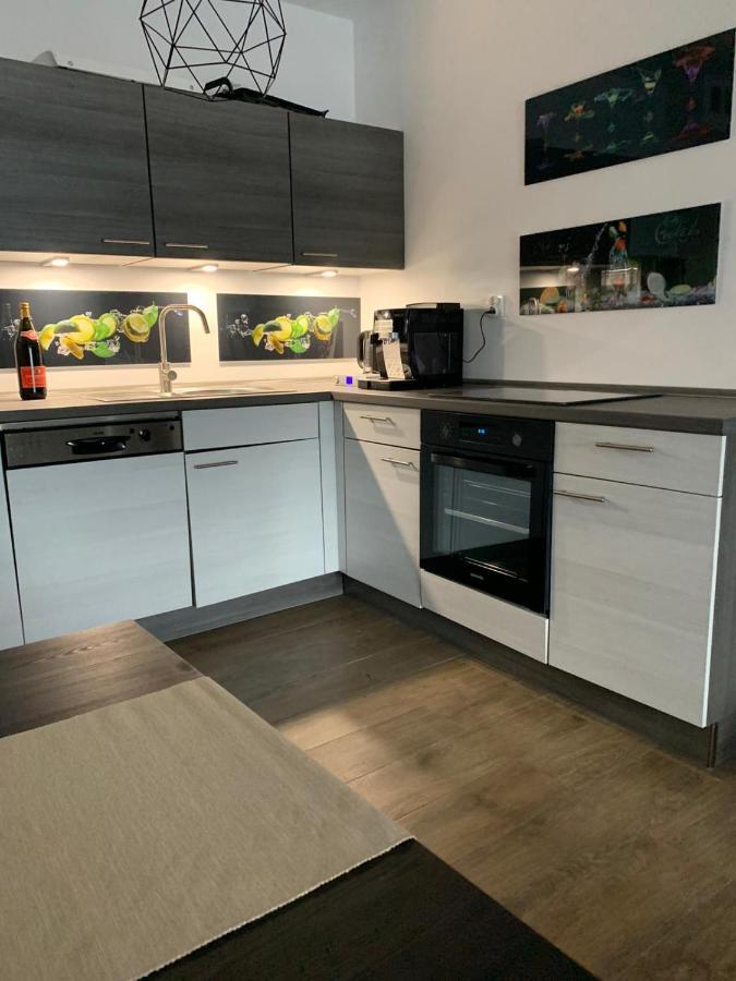 Ive'S Golden Gardenia Seaside Apartment Dziwnow Bagian luar foto