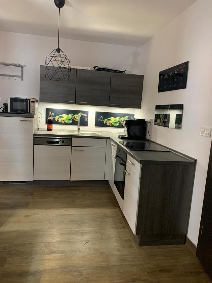 Ive'S Golden Gardenia Seaside Apartment Dziwnow Bagian luar foto