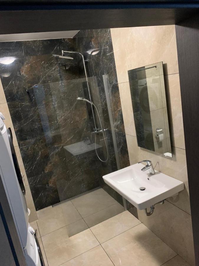 Ive'S Golden Gardenia Seaside Apartment Dziwnow Bagian luar foto